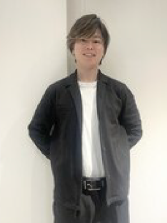 スタイリスト / 梶川 歩哉